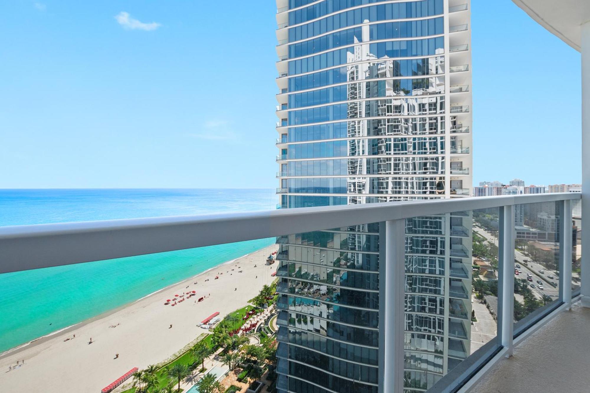 Trump International Deluxe 2 Queen Bed Ocean Front Sunny Isles Beach Exterior foto